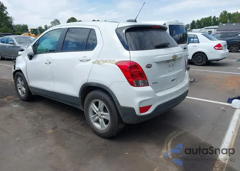2021 Chevrolet Trax Fwd Ls z USA, uszkodzony, nr VIN KL7CJKSB0MB319829